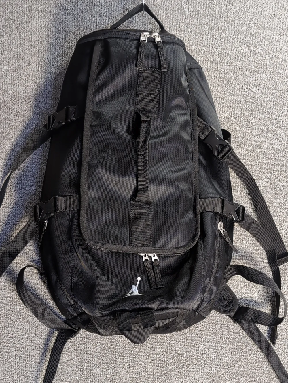Jordan Sportswear Top-Loading Backpack Expanding Large Bag in Black